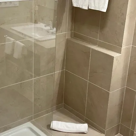 Apartamento Totalmente Reformado
